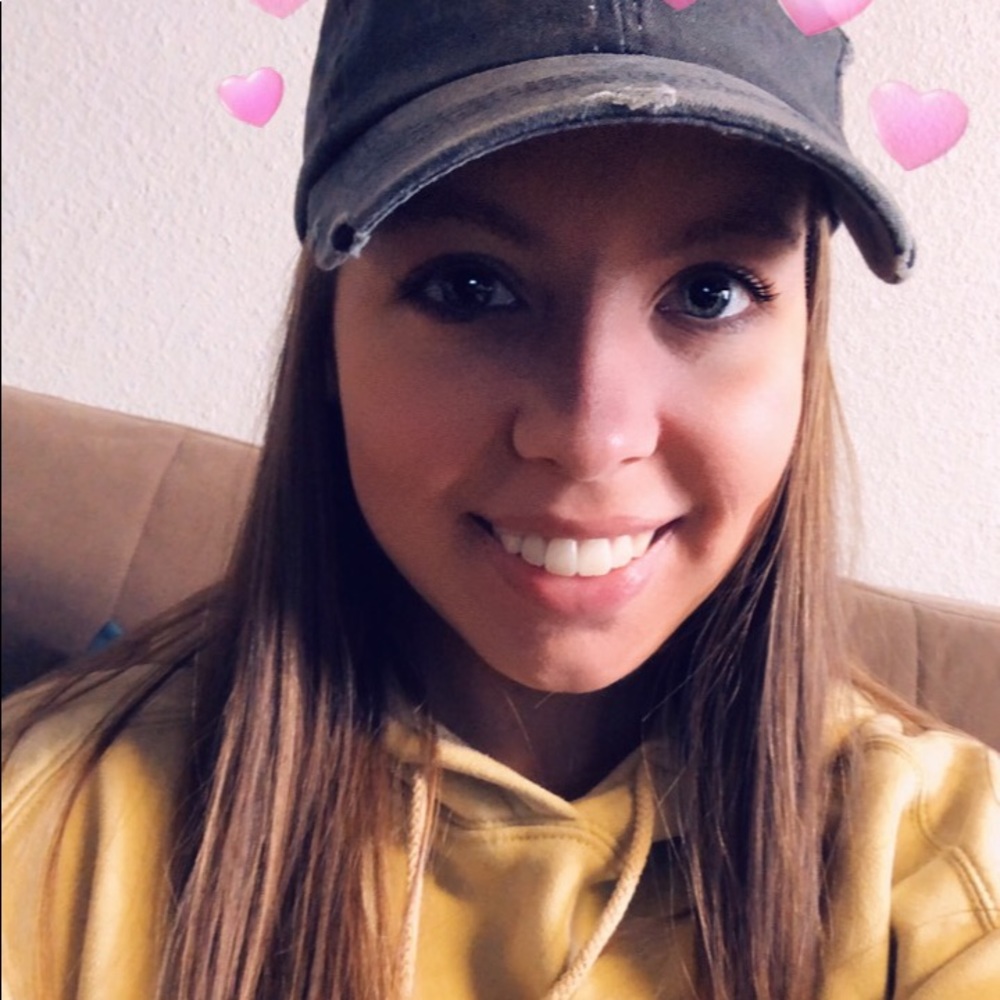 Meet your Posher, Micaela